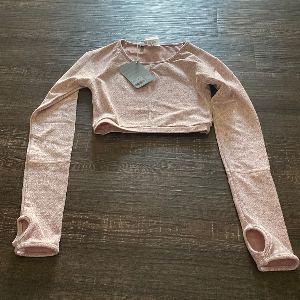 Gym shark long sleeve crop top BNWT